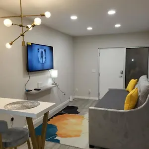  Apartment Hidden Gem In Area United States
